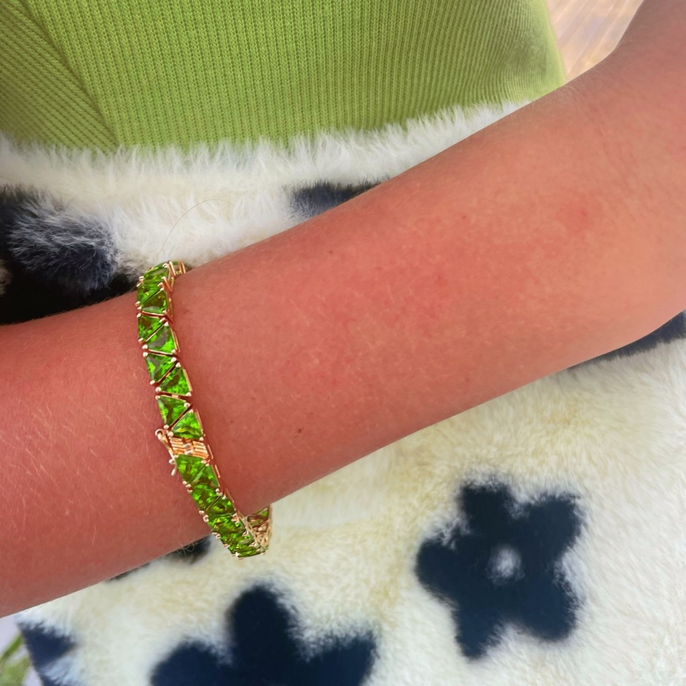 Suzanne Somers Trillion Cut Peridot Topaz Tennis Bracelet. Peridot listing only